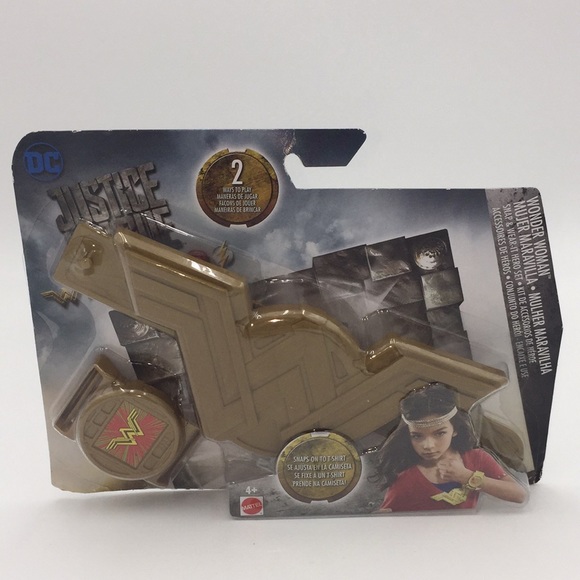 DC Justice League Wonder Woman Snap & Wear-It Hero Set Mattel New in Package - Picture 1 of 12